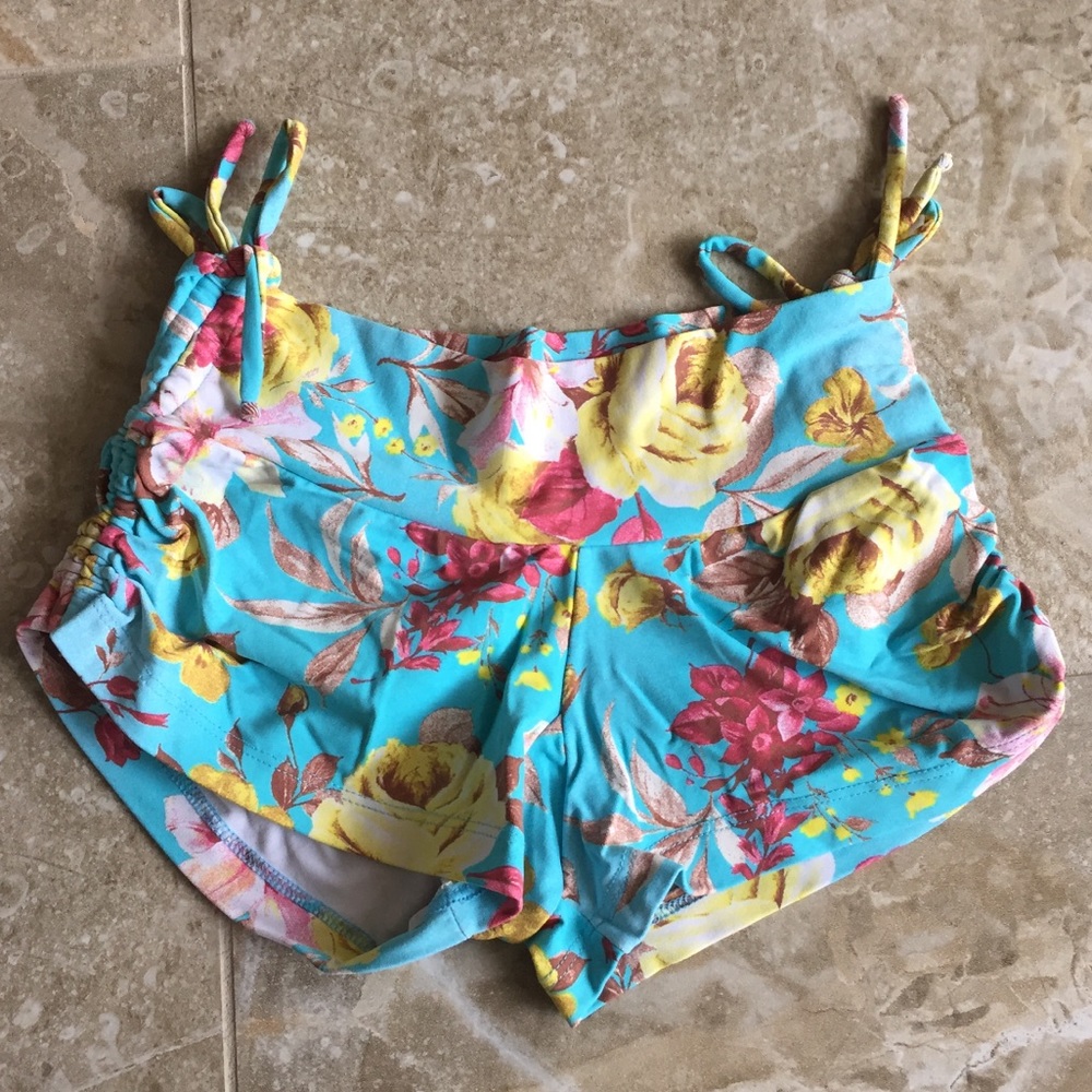 LaLa Land Athletic/Yoga Shorts Size S